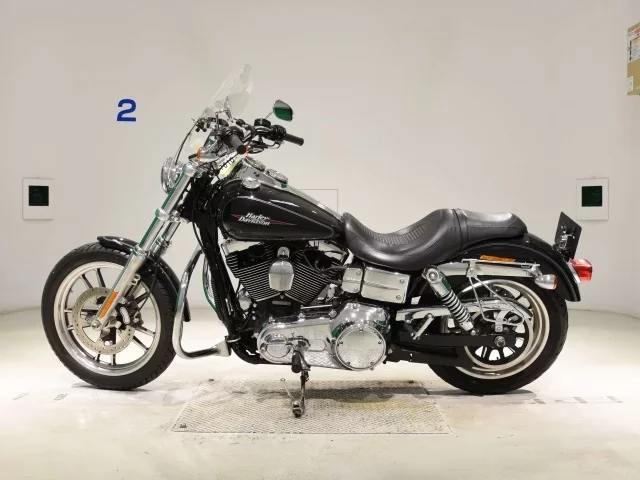 Harley-Davidson HARLEY FXDL1580