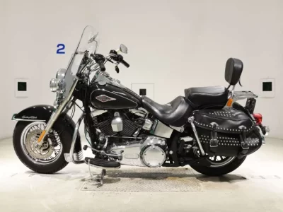 Harley-Davidson HARLEY FLSTC1580