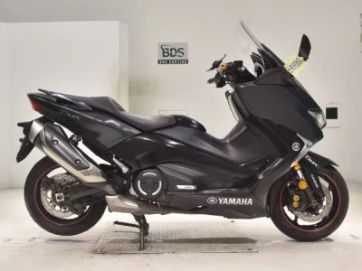 Yamaha T-MAX530DX