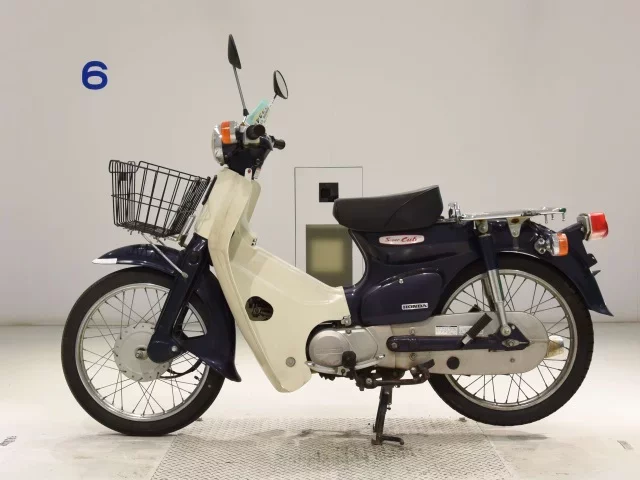 Honda C90