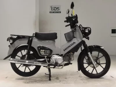 Honda CROSS CUB 110-3