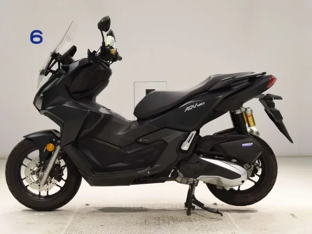 Honda ADV160