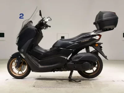 Yamaha NMAX-2