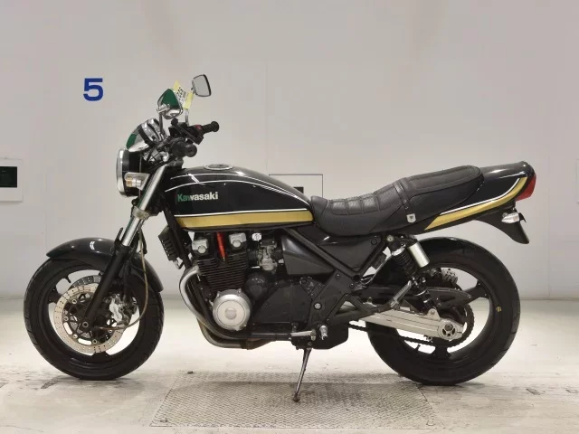 Kawasaki ZEPHYR400K