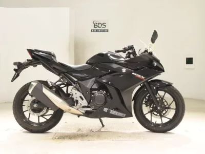 Suzuki GSX250R