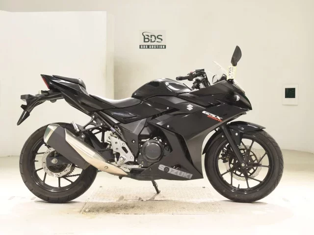 Suzuki GSX250R