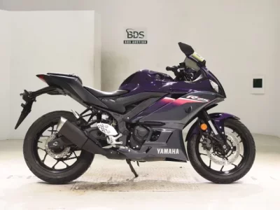 Yamaha YZF-R25A