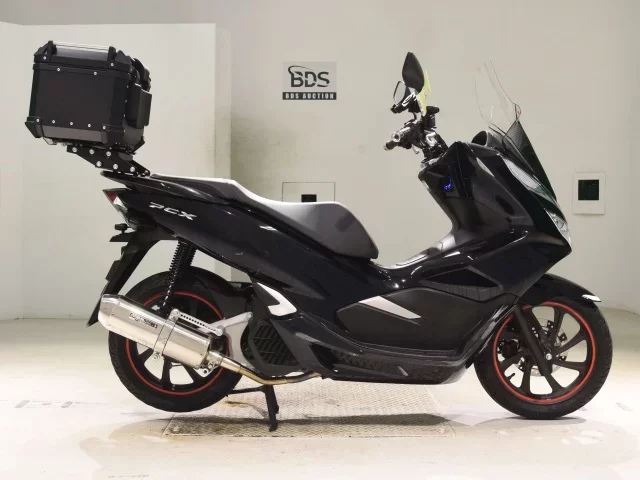 Honda PCX125-3