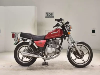 Suzuki GN125H