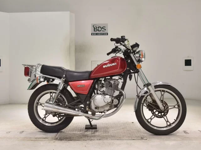 Suzuki GN125H