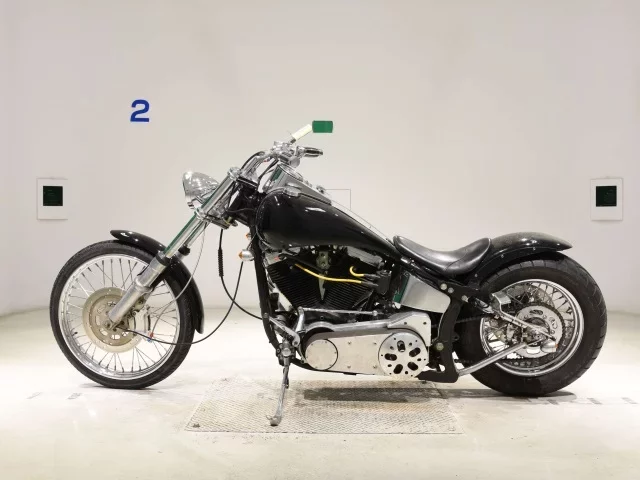 Harley-Davidson HARLEY FXSTC1340
