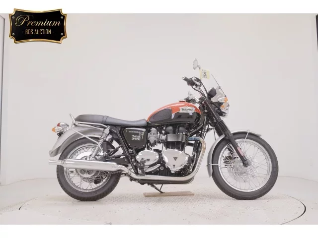 Triumph TRIUMPH BONNEVILLE T100