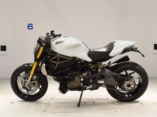 Ducati DUCATI MONSTER 1200S