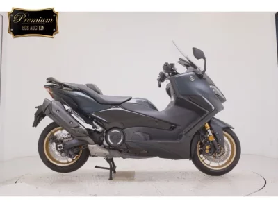 Yamaha T-MAX560T