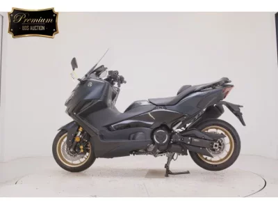 Yamaha T-MAX560T