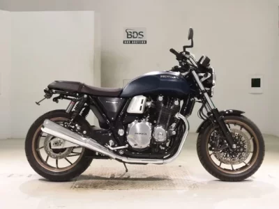 Honda CB1100RS