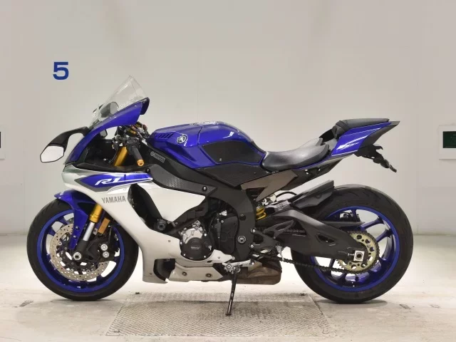 Yamaha YZF-R1