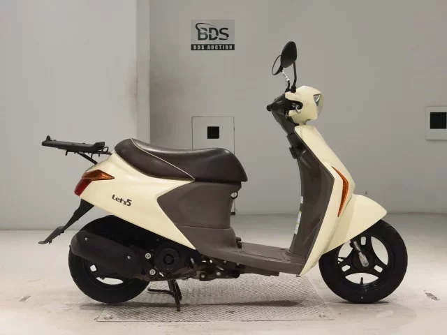 Suzuki LET S5