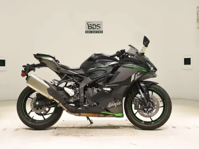 Kawasaki ZX-4R SE