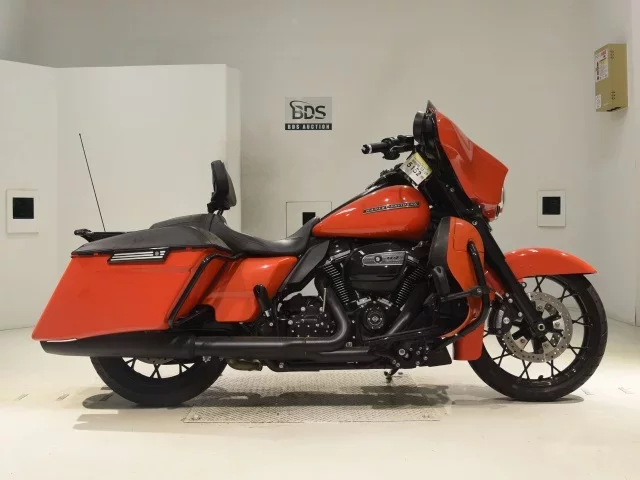 Harley-Davidson HARLEY FLHXS1870