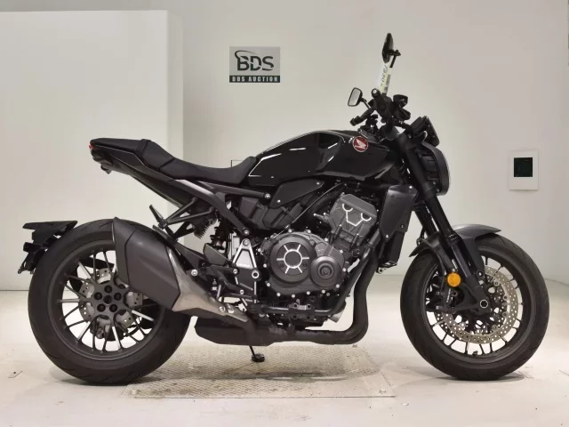 Honda CB1000R-2