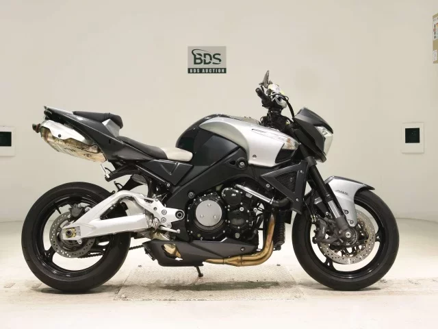 Suzuki B-KING