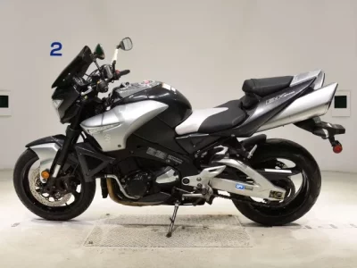 Suzuki B-KING