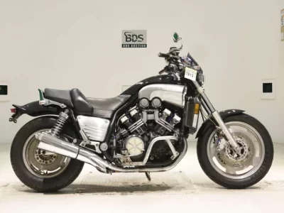 Yamaha V-MAX
