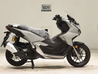 Honda ADV160