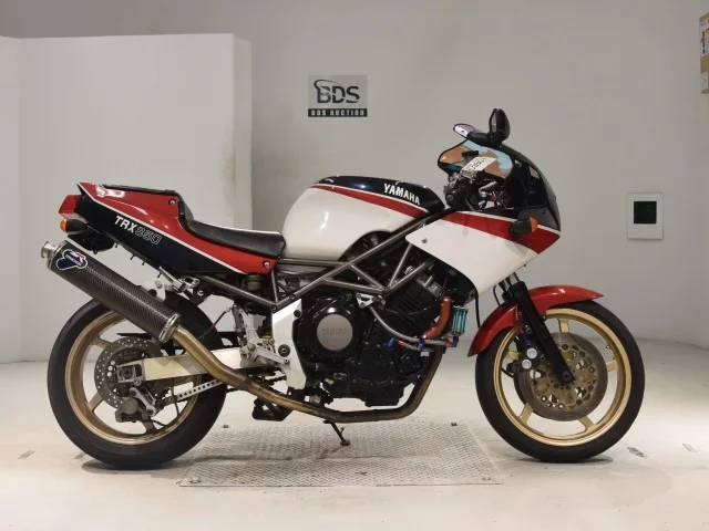 Yamaha TRX850