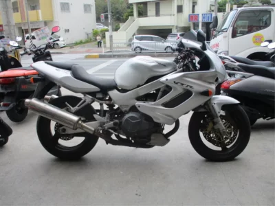 Honda VTR1000F