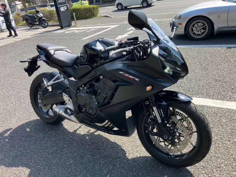 Honda CBR650R