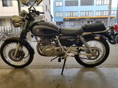 Suzuki ST250 E Type