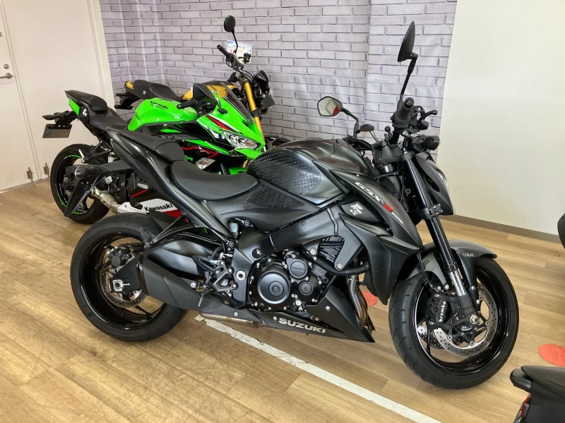 Suzuki GSX-S1000