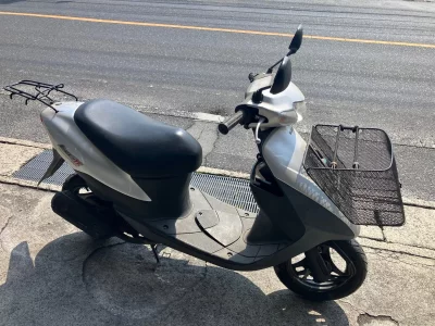 Suzuki LET S2