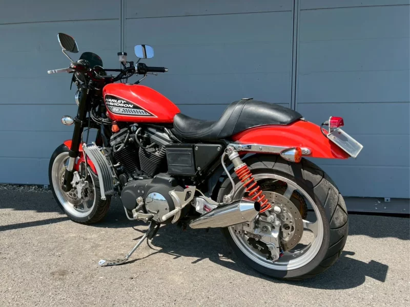 Harley-Davidson HARLEY XL883R