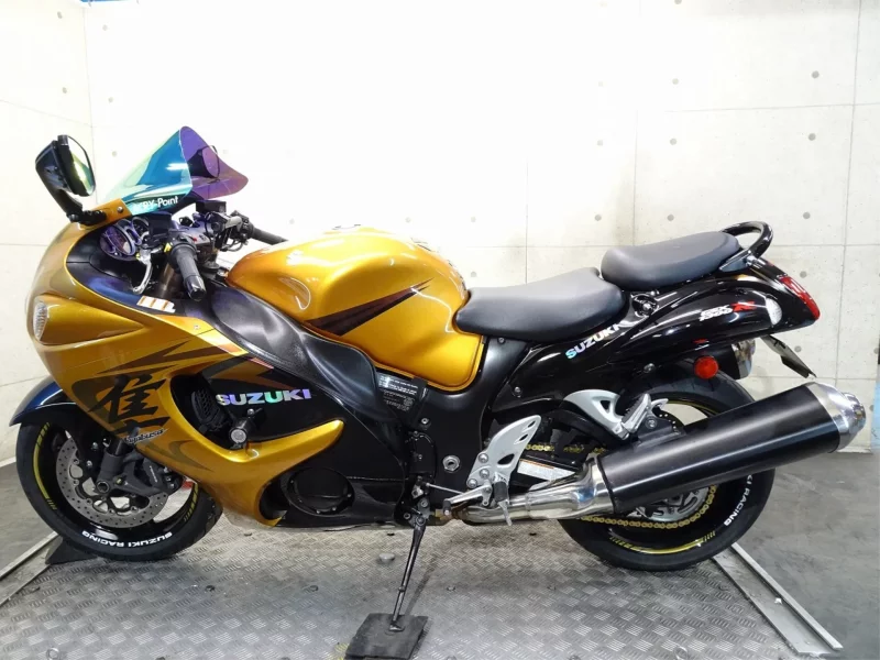 Suzuki GSX1300R HAYABUSA