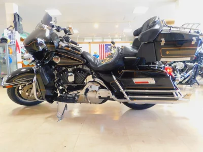 Harley-Davidson HARLEY FLHTCUI