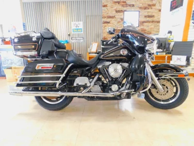 Harley-Davidson HARLEY FLHTCUI