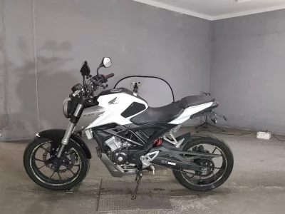 Honda CB125R