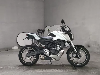 Honda CB125R
