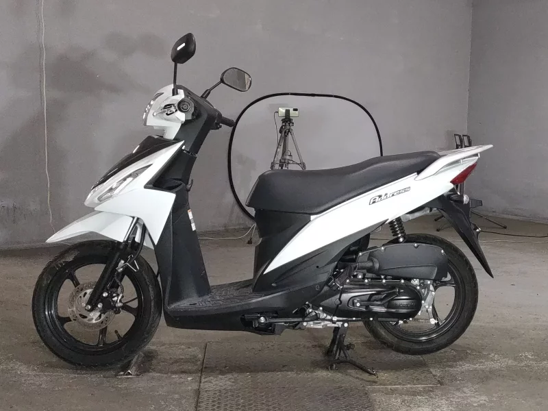 Suzuki ADDRESS V110