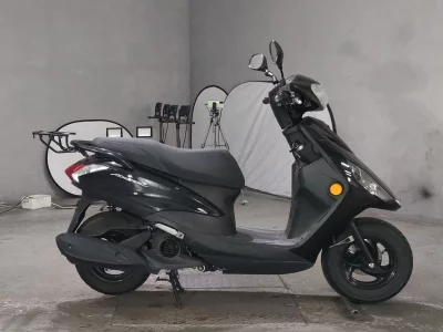 Yamaha AXIS Z
