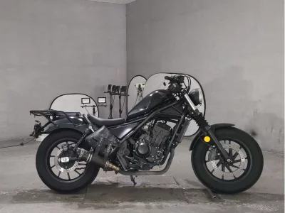Honda REBEL