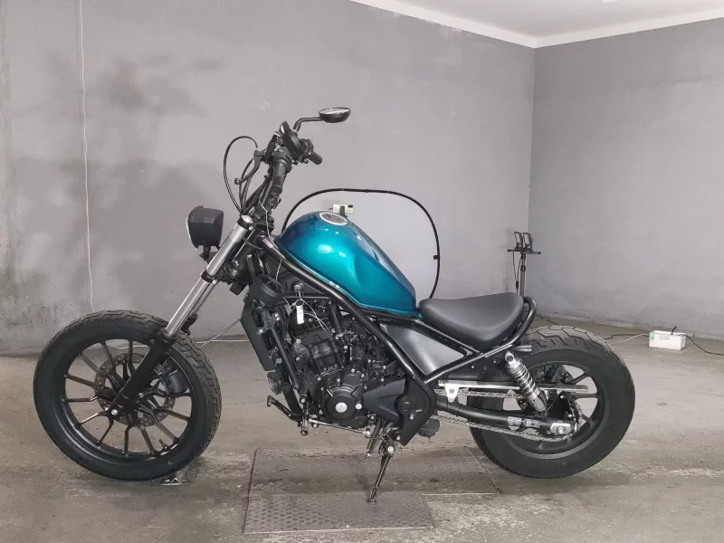 Honda REBEL