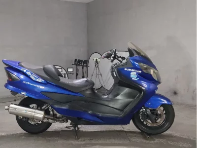 Suzuki SKYWAVE 250S