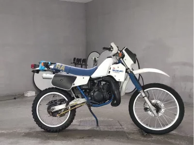 Suzuki RA125