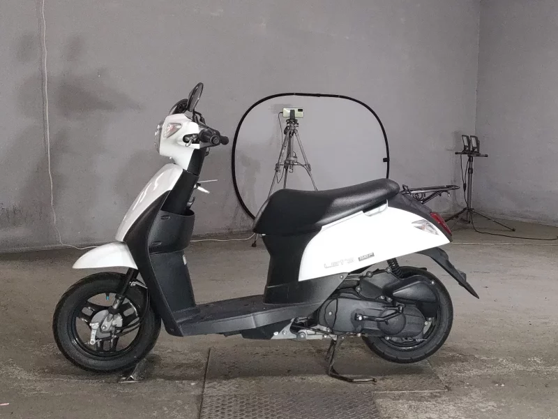 Suzuki LET S