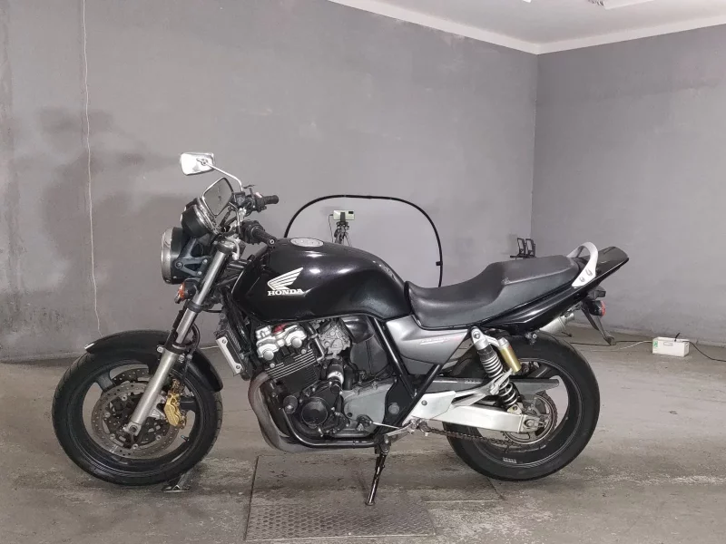 Honda CB400SFV-3