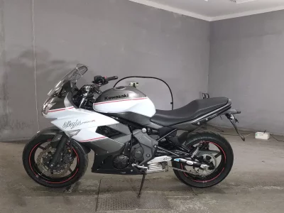 Kawasaki NINJA400R
